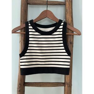 Classic Black and White Striped Crop Tank Top Sleeveless Summer Casual